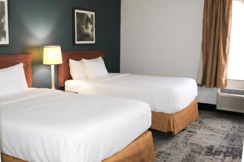 Double Room with Two Double Beds interior