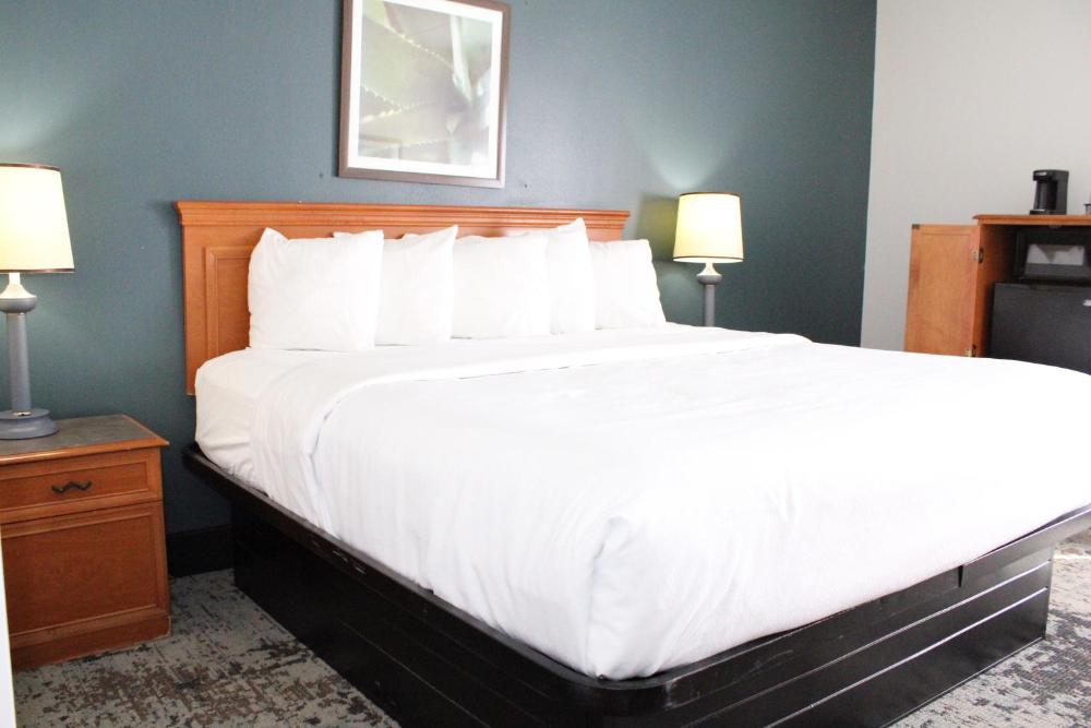 King Room interior